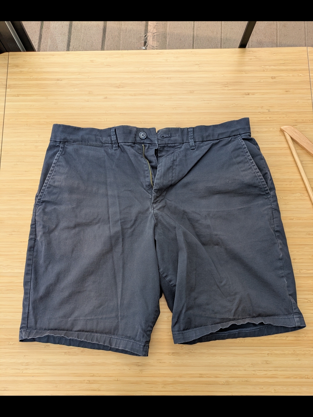 GAP Men's Black Flat-Front Cotton Shorts